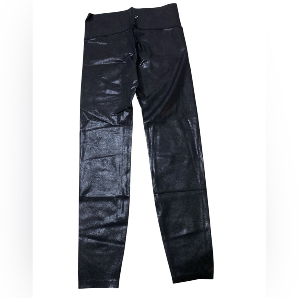 Knix - High Rise Contour Waist Legging - Picture 6 of 9